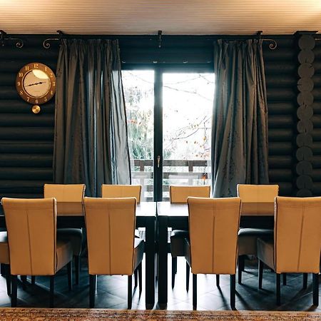 Chalet Melodiyagir Pilipets エクステリア 写真