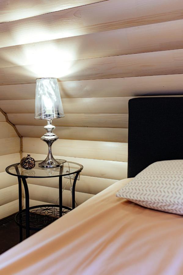 Chalet Melodiyagir Pilipets エクステリア 写真