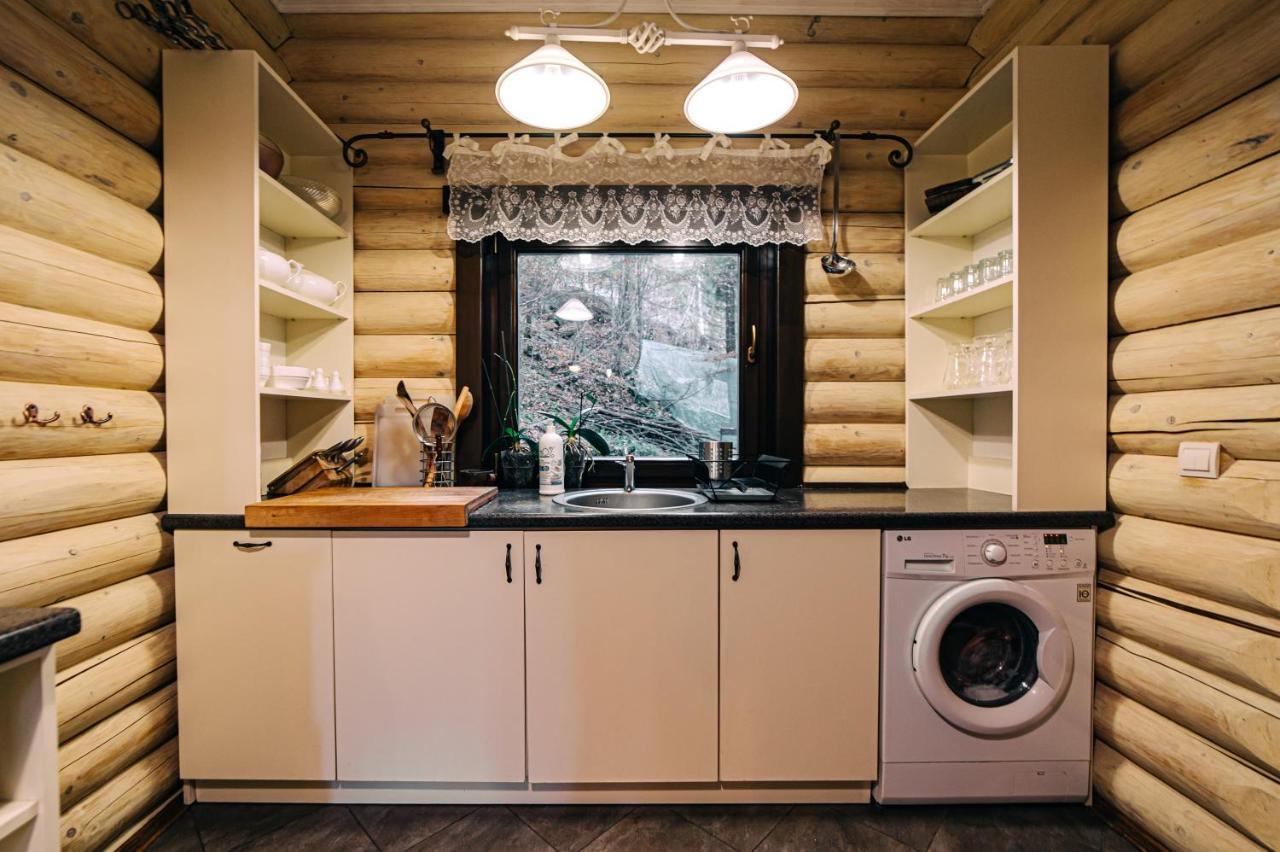 Chalet Melodiyagir Pilipets エクステリア 写真