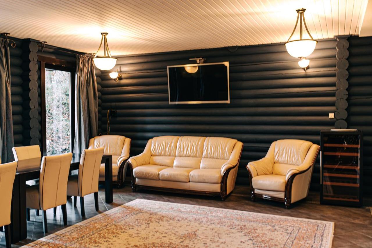 Chalet Melodiyagir Pilipets エクステリア 写真