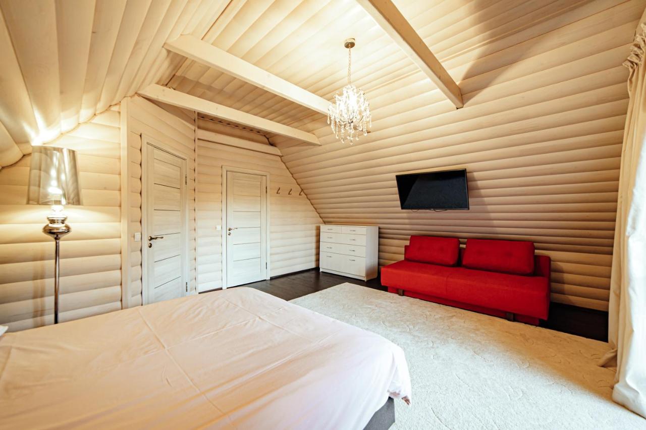 Chalet Melodiyagir Pilipets エクステリア 写真