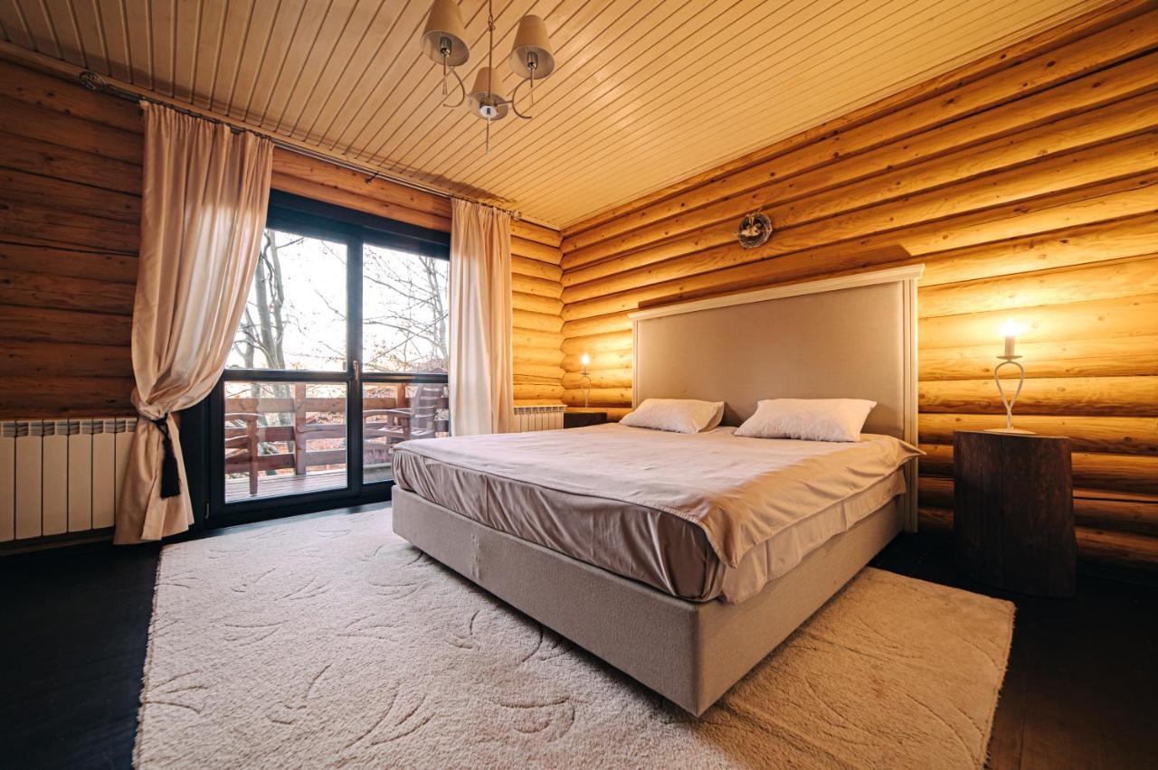 Chalet Melodiyagir Pilipets エクステリア 写真