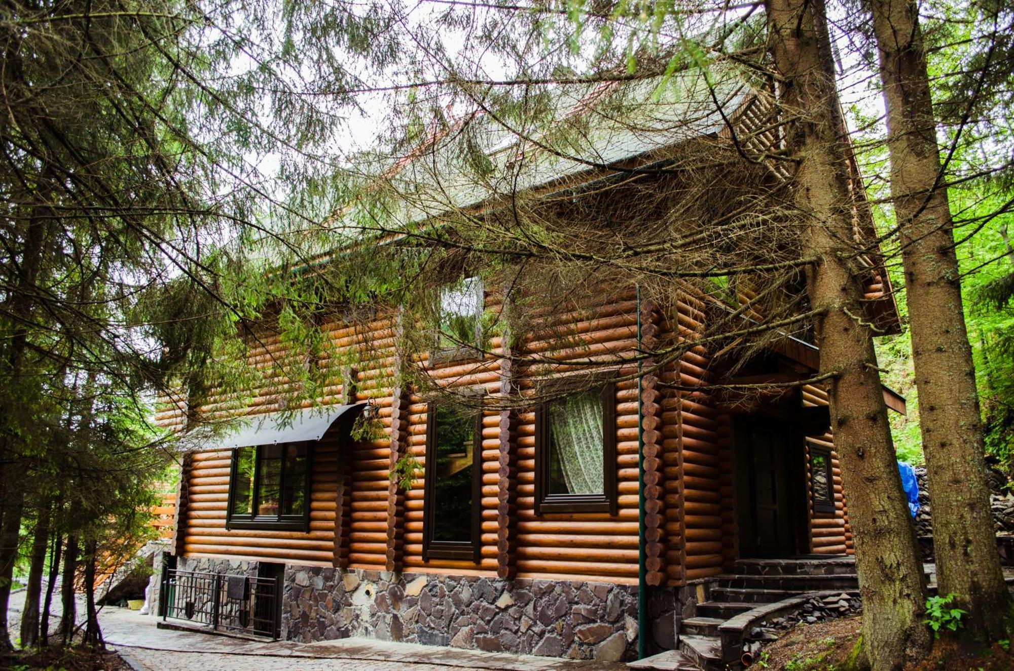 Chalet Melodiyagir Pilipets エクステリア 写真